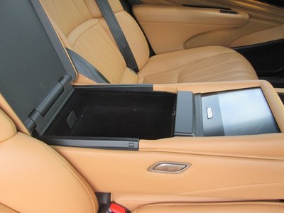 صورة مصغرة 58 لـ 2021 Lexus LS