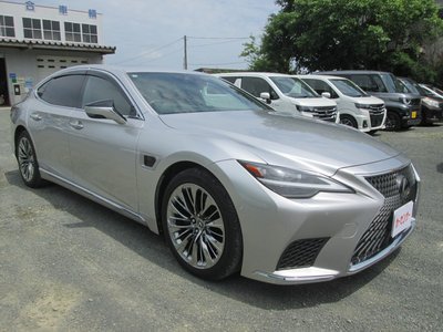 صورة 7 لـ 2021 Lexus LS