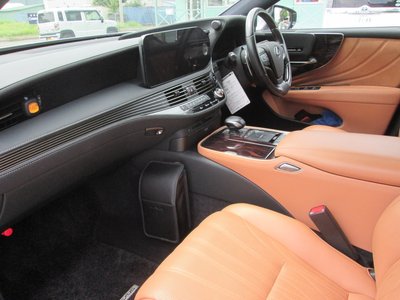 صورة مصغرة 48 لـ 2021 Lexus LS