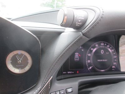 صورة مصغرة 34 لـ 2021 Lexus LS