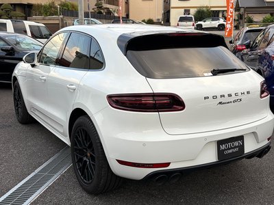 2017 Porsche MACAN 缩略图 23