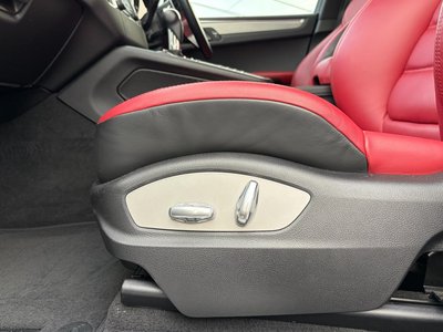2017 Porsche MACAN 缩略图 44