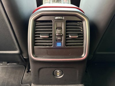 2017 Porsche MACAN 缩略图 51