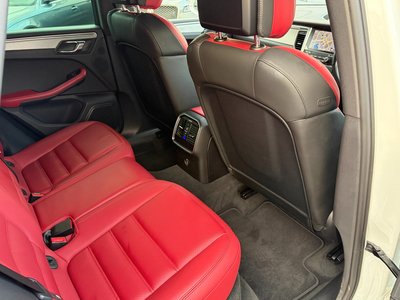 2017 Porsche MACAN 缩略图 47