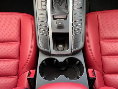 2017 Porsche MACAN 缩略图 58
