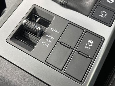 2024 Toyota LAND CRUISER 250 — миниатюра 41