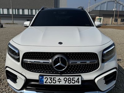 MERCEDES-BENZ GLB - 3