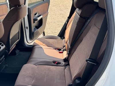 MERCEDES-BENZ GLB - 1