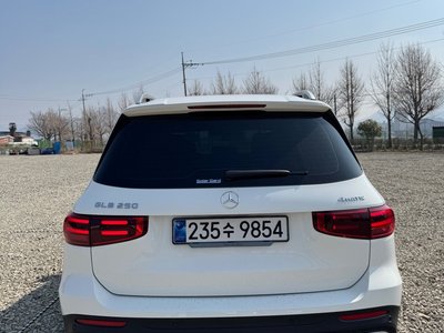 MERCEDES-BENZ GLB - 7