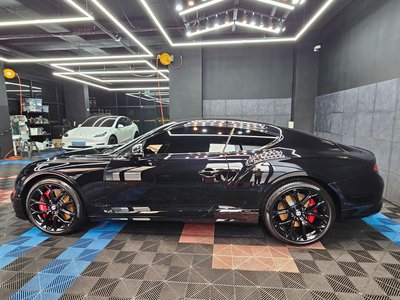 BENTLEY CONTINENTAL - 3