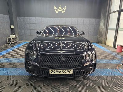 BENTLEY CONTINENTAL - 1
