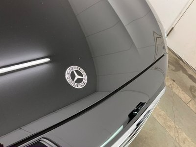 MERCEDES-BENZ E-CLASS - 8