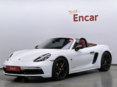 PORSCHE 718 BOXSTER
