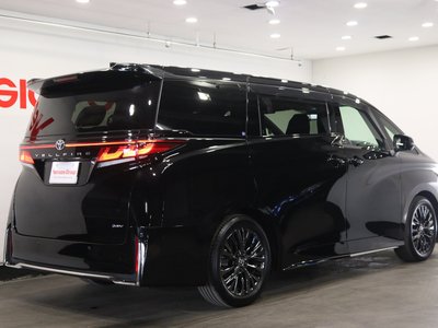 2024 Toyota VELLFIRE photo 4