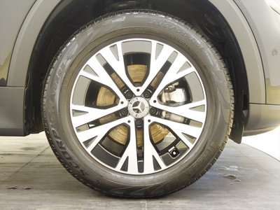 MERCEDES-BENZ GLB - 8