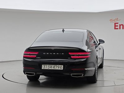 GENESIS G80 (RG3) - 4