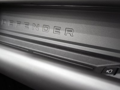 صورة مصغرة 21 لـ 2025 LAND Rover DEFENDER
