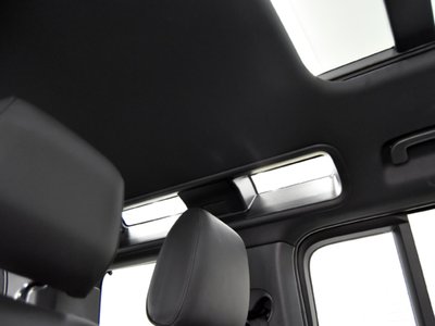 صورة مصغرة 28 لـ 2025 LAND Rover DEFENDER