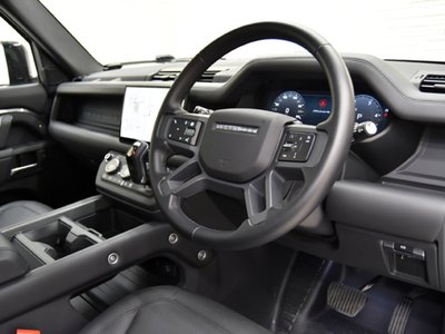 صورة مصغرة 24 لـ 2025 LAND Rover DEFENDER