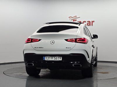 صورة 4 لـ 2022 Mercedes-BENZ GLE