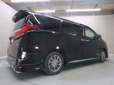 صورة 3 لـ 2022 Toyota ALPHARD