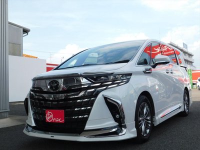 2025 Toyota ALPHARD — фото 9