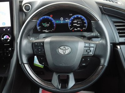 2025 Toyota ALPHARD — миниатюра 39