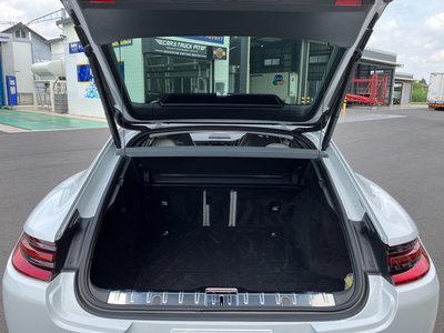 PORSCHE PANAMERA - 10