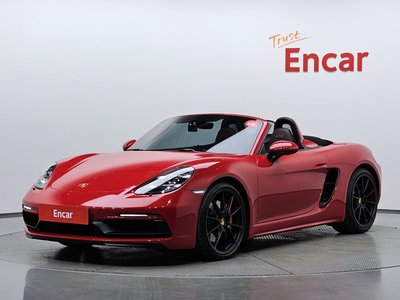 PORSCHE 718 BOXSTER
