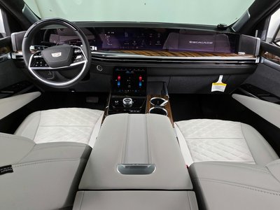 CADILLAC ESCALADE 5TH GENERATION - 5