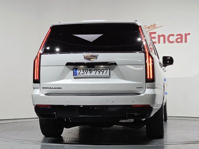 CADILLAC ESCALADE 5TH GENERATION - 4