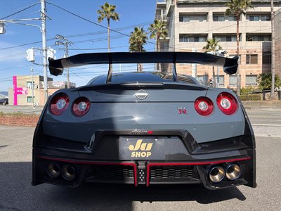 NISSAN GT-R - 7