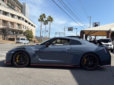 NISSAN GT-R - 5