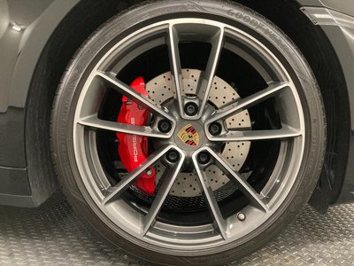 PORSCHE 911 - 6