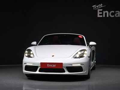 PORSCHE 718 - 2