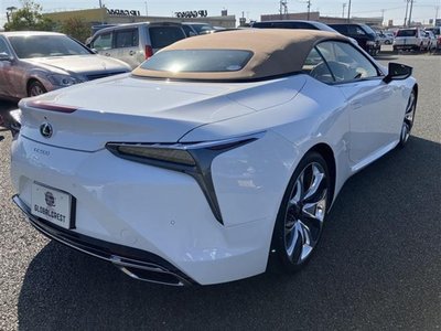LEXUS LC - 10