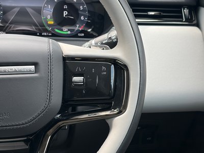 صورة 8 لـ 2024 LAND Rover RANGE ROVER VELAR