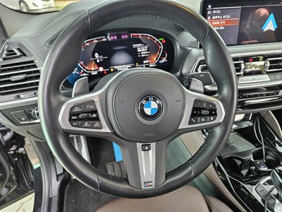 2022 BMW X4 photo 8