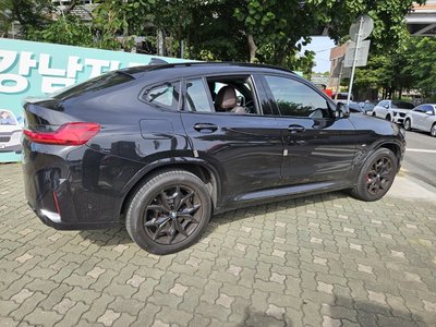 2022 BMW X4 photo 5