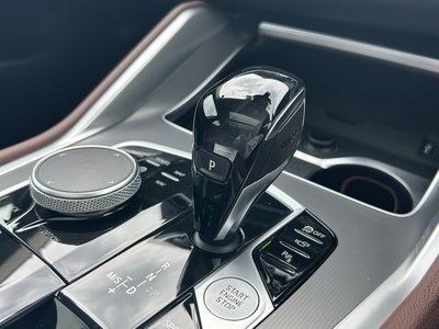 2021 BMW X6 — миниатюра 50