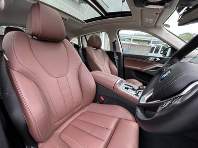 2021 BMW X6 — миниатюра 32