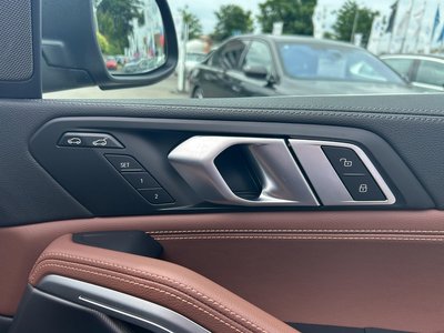 2021 BMW X6 — миниатюра 27