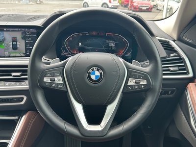 2021 BMW X6 — миниатюра 38