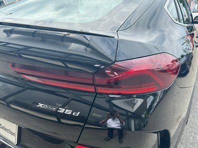 2021 BMW X6 — миниатюра 21