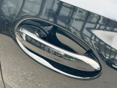 2021 BMW X6 — миниатюра 20