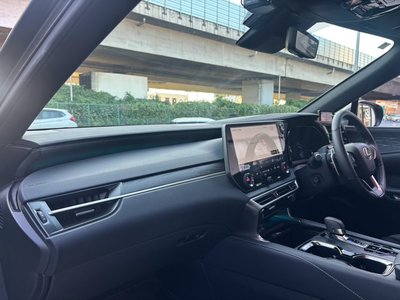 2025 Lexus RX — миниатюра 21