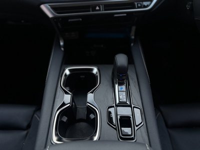 2025 Lexus RX — миниатюра 35