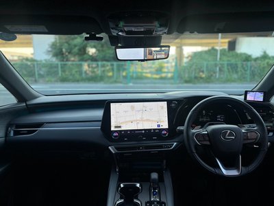 2025 Lexus RX — миниатюра 25
