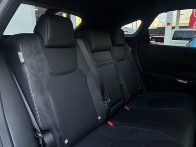 2025 Lexus RX — миниатюра 22