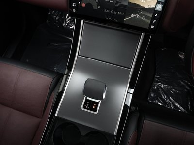 صورة مصغرة 76 لـ 2023 LAND Rover RANGE ROVER VELAR